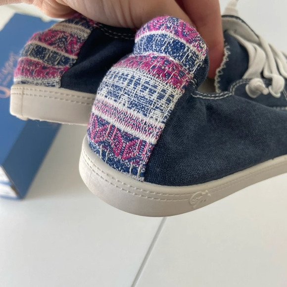 NEW | Jellypop women’s Dallas navy canvas slip on embroidered sneakers — 9.5 - Picture 8 of 8